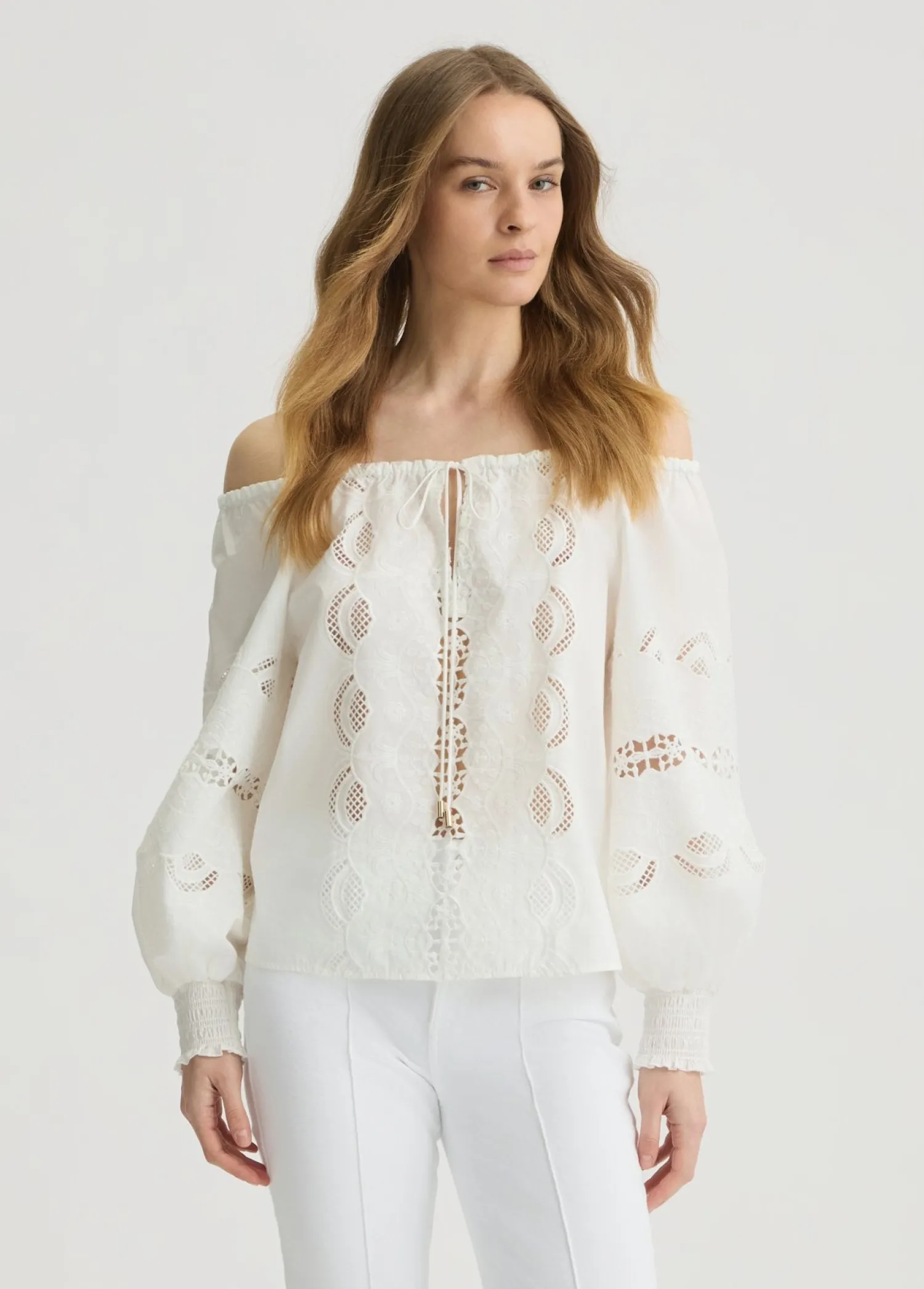 Online Blusa in Cotone con Ricami / Donna Abiti