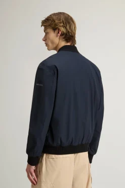 Sale Bomber in Nylon Elasticizzato / Uomo Giubbotti