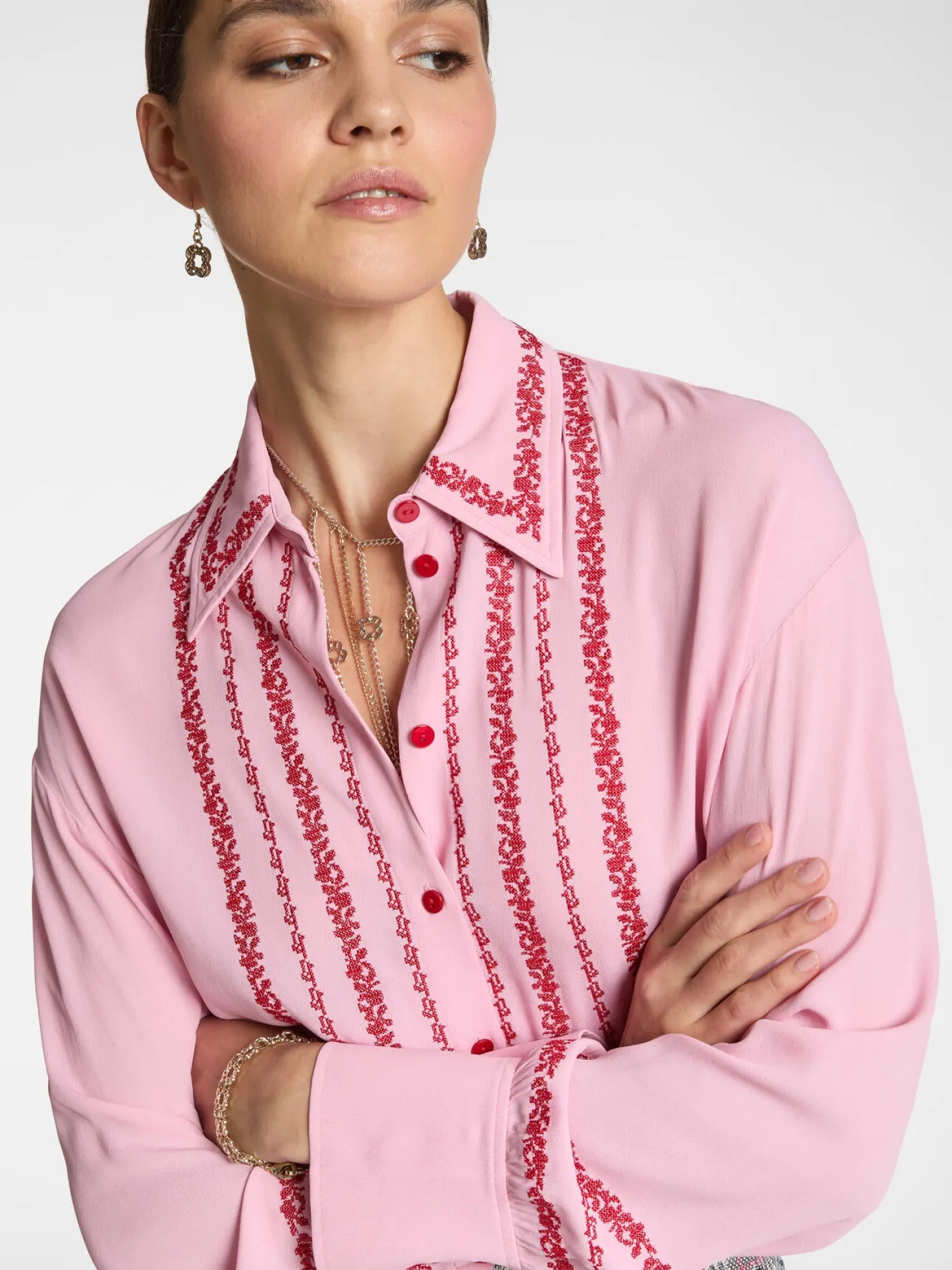Outlet Camicia con Ricamo Floreale / Donna Camicie