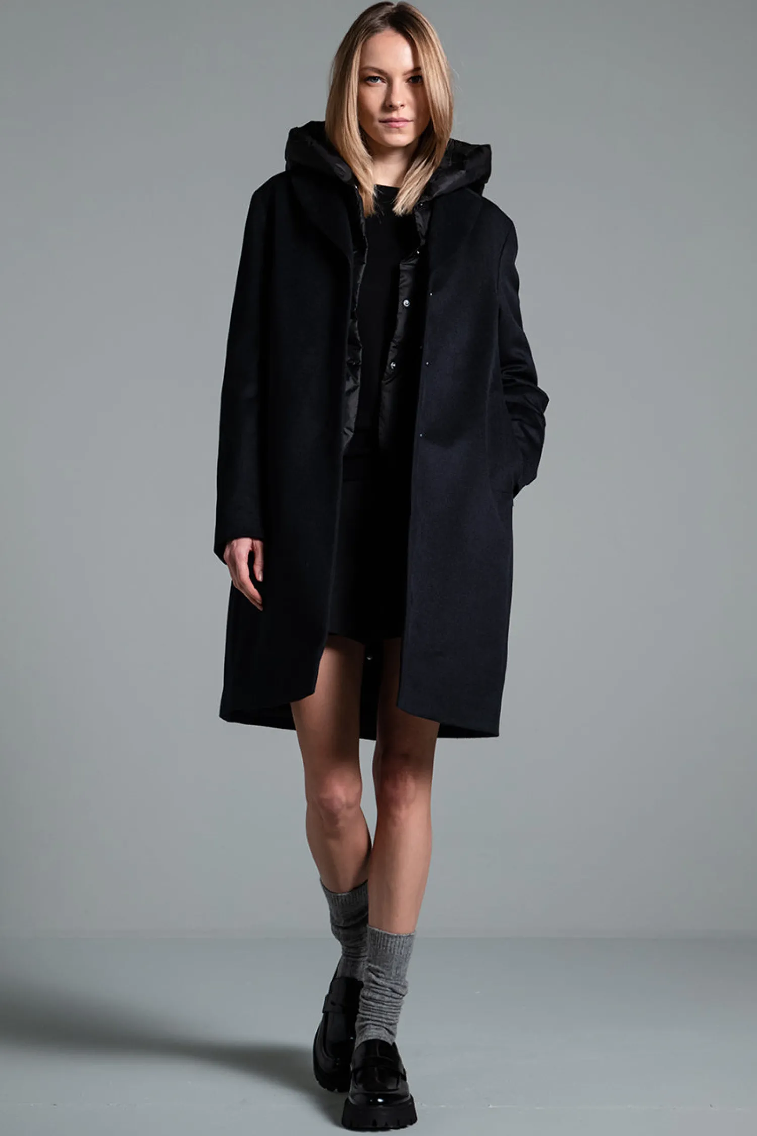 Outlet Cappotto Monopetto in Lana Tecnica / Donna Cappotti