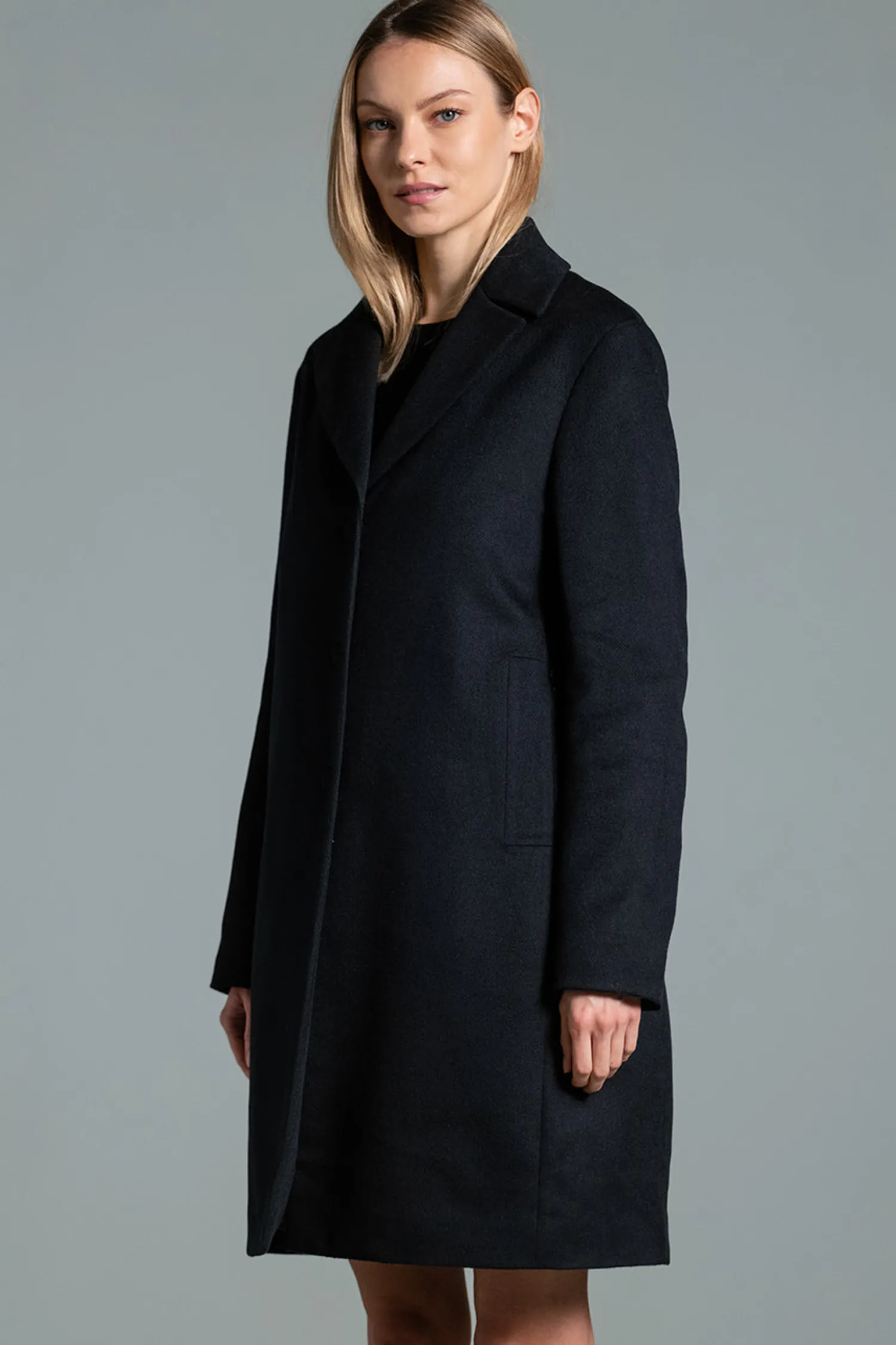 Outlet Cappotto Monopetto in Lana Tecnica / Donna Cappotti