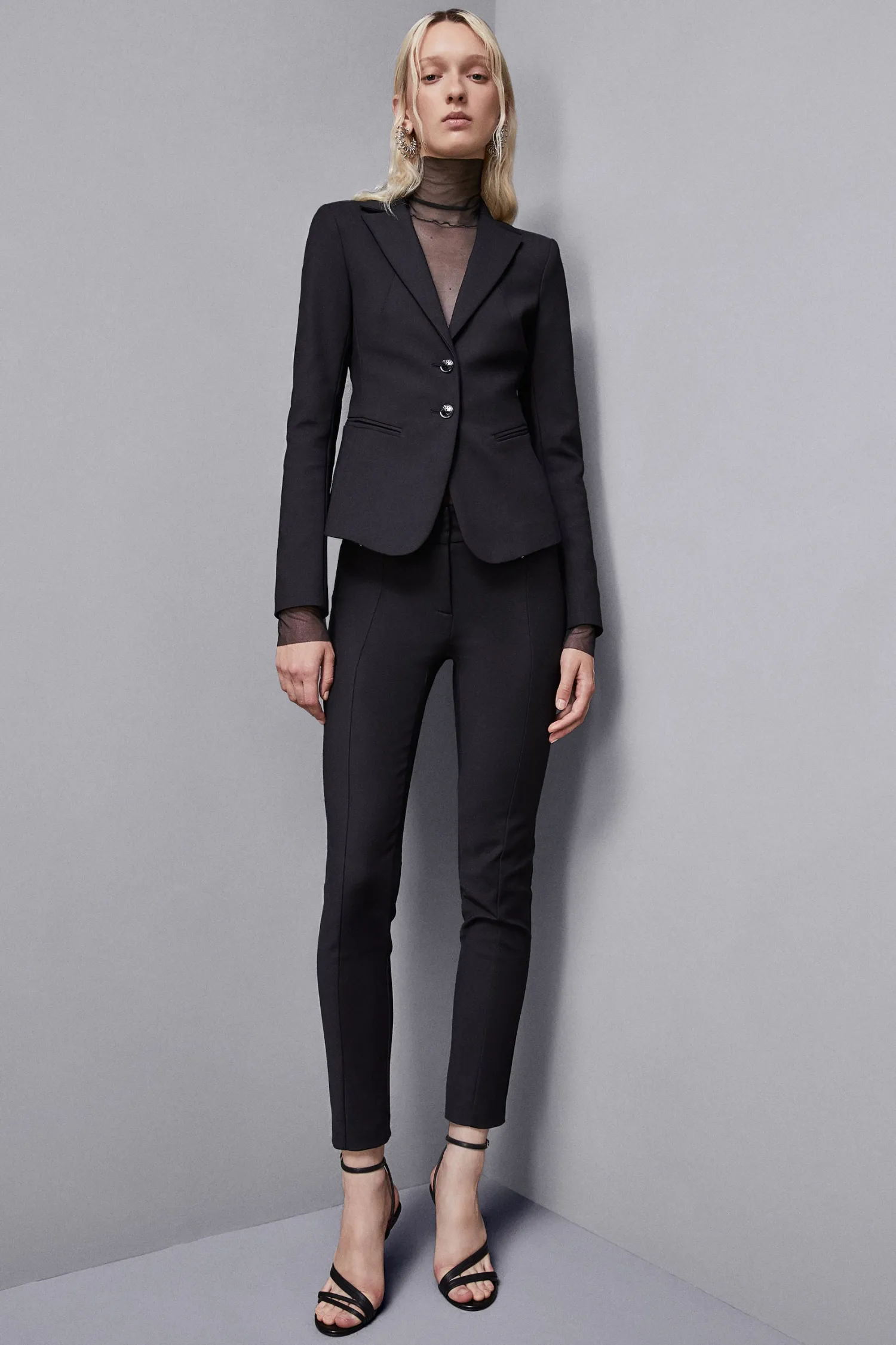 Online Giacca Slim a Due Bottoni / Donna Giacche