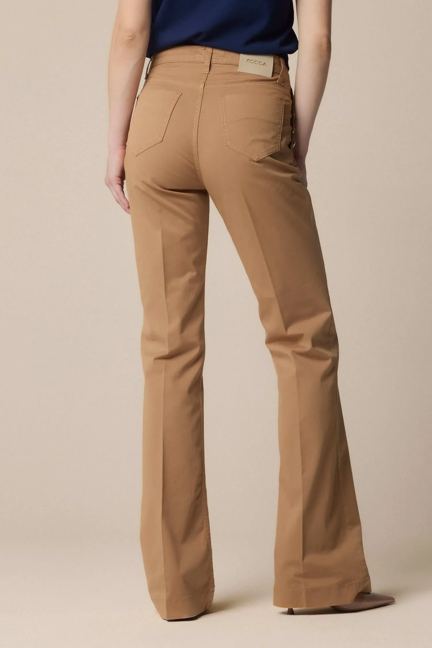Outlet Pantalone con Bordo Svasato / Donna Pantaloni