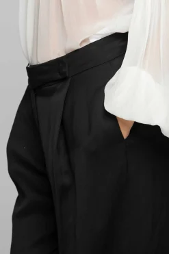 New Pantalone Elegante con Piega / Donna Pantaloni