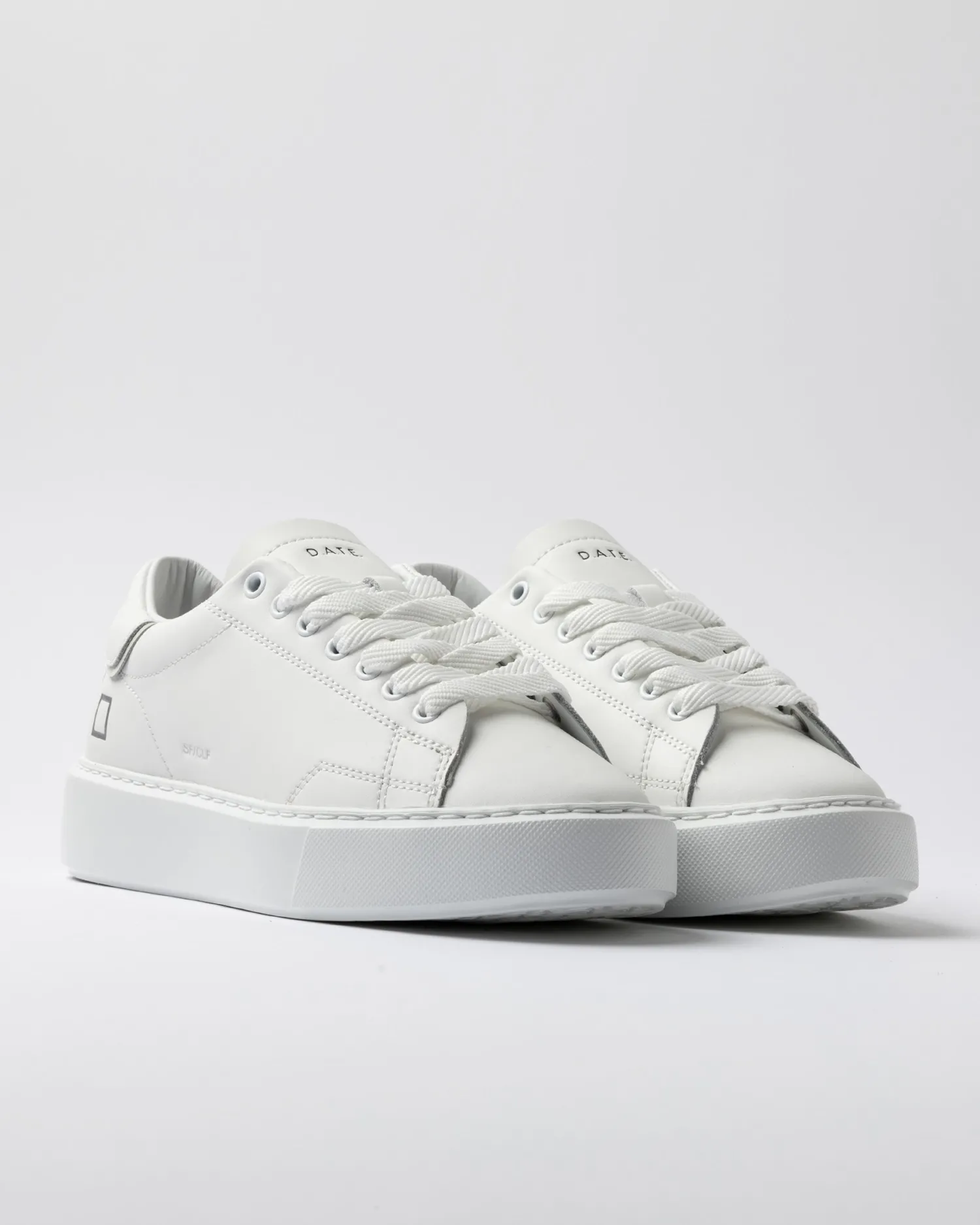 Clearance Sneaker Sfera Calf in Pelle / Donna Sneakers
