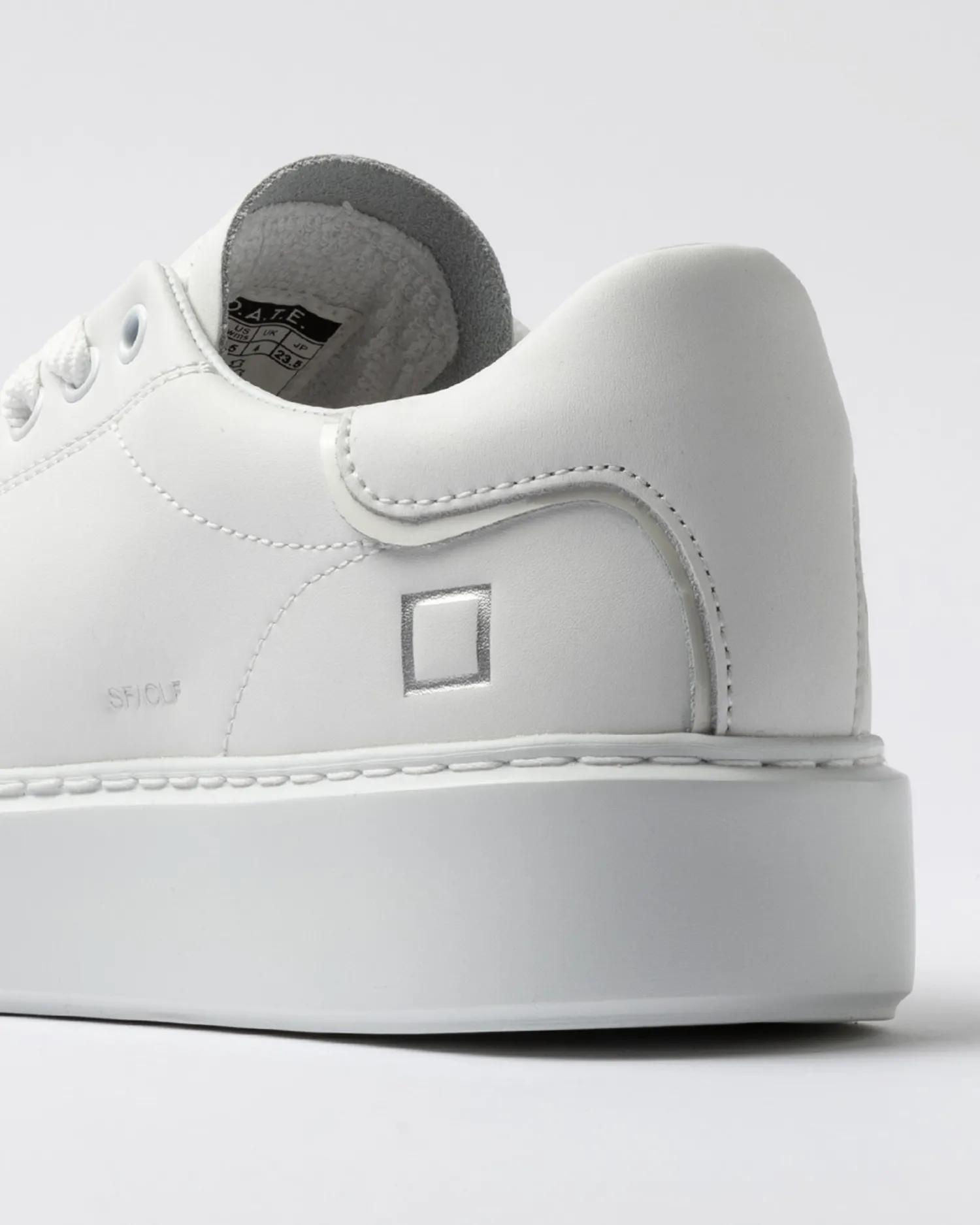 Clearance Sneaker Sfera Calf in Pelle / Donna Sneakers